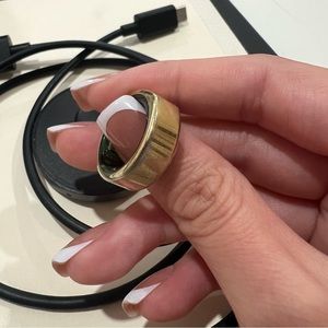 GOLD OURA RING size 6